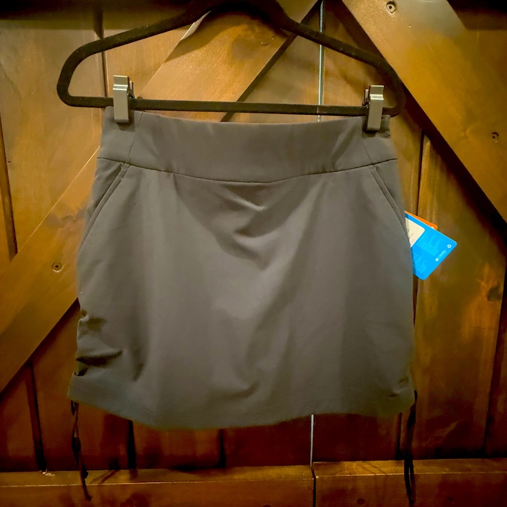 Columbia Black Skort with Active Fit
